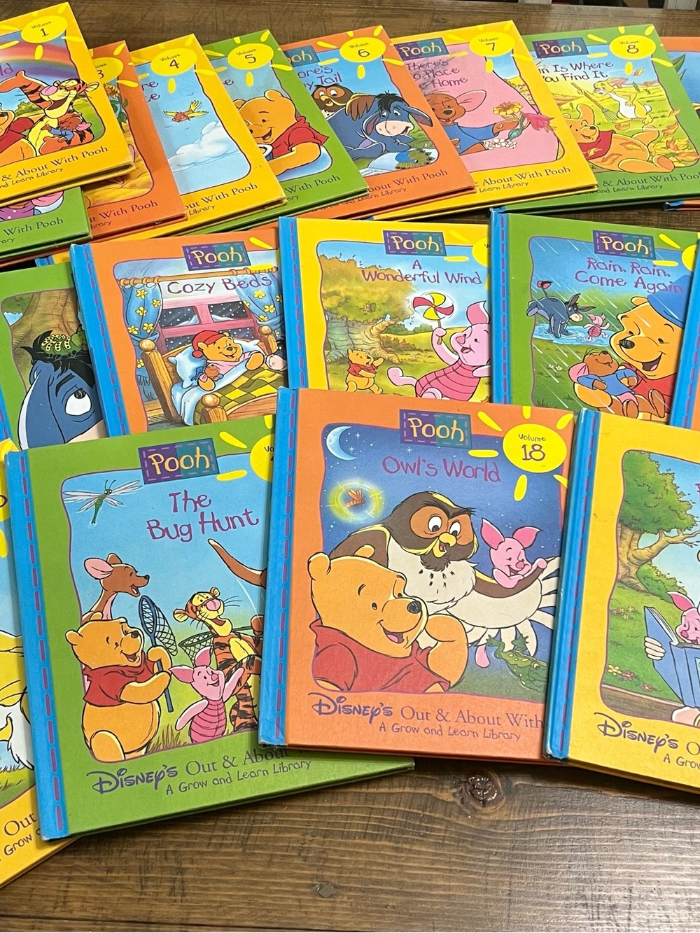 Disney Pooh Kids Board Book Set - Winnie the Pooh Colorful Story Collection 1-19